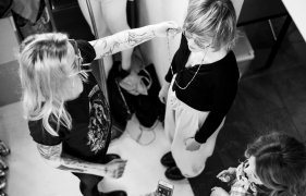 Laetitia_Guenaou_spring_summer_2022_PUDRE_backstage_9.jpg