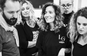 Laetitia_Guenaou_MULTIPLE_spring_summer_2018_backstage_LD16.jpg